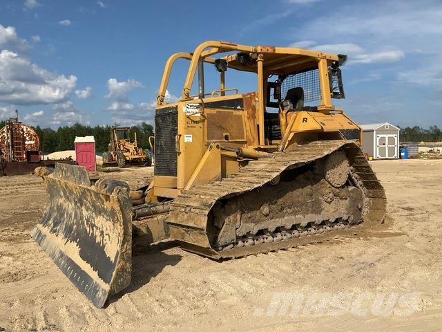 CAT D6N LGP Верижни булдозери
