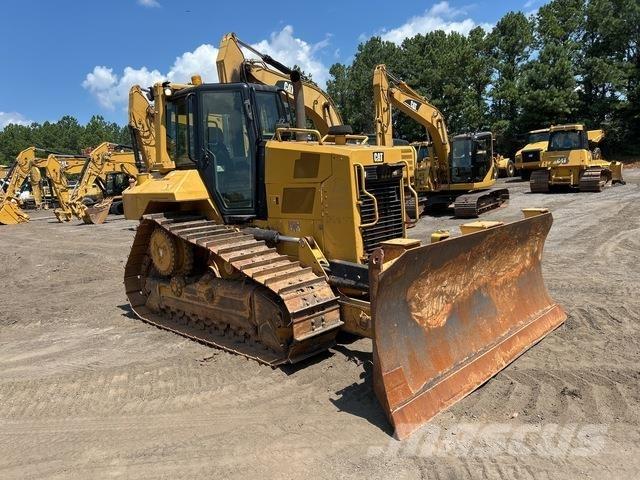CAT D6N XL Верижни булдозери
