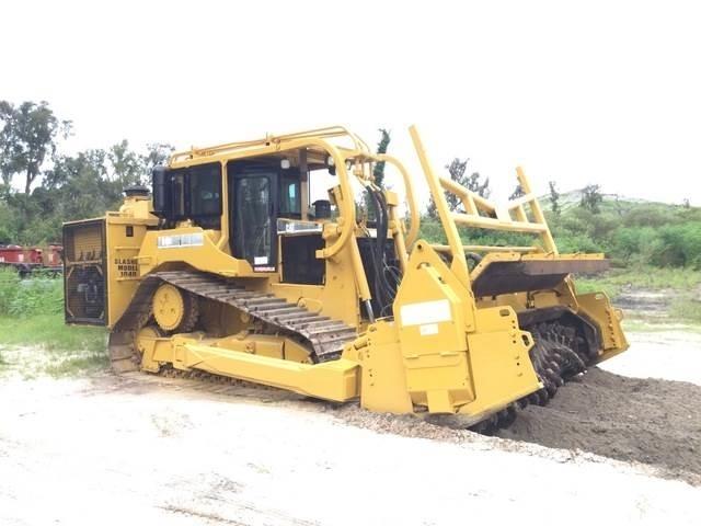 CAT D6R Верижни булдозери
