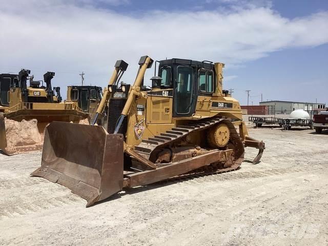 CAT D6R XL Верижни булдозери
