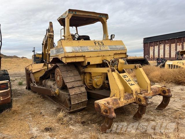 CAT D6R XL Верижни булдозери
