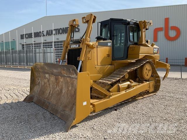 CAT D6T Верижни булдозери
