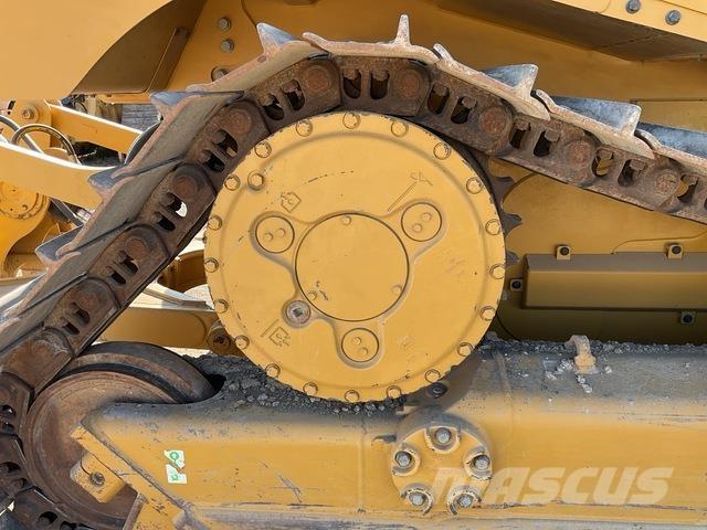 CAT D6XE LGP Верижни булдозери
