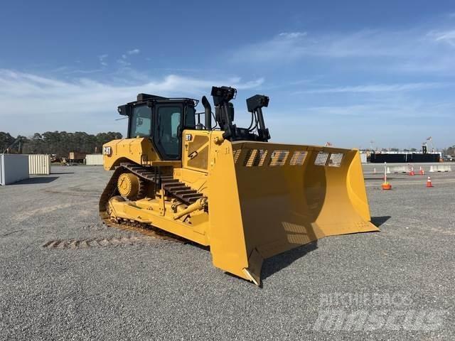 CAT D7 Верижни булдозери
