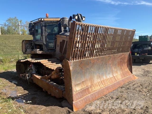 CAT D7E Верижни булдозери
