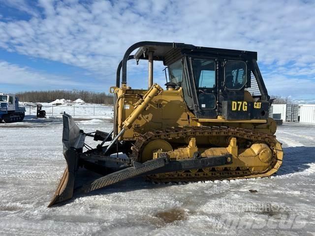 CAT D7G Верижни булдозери
