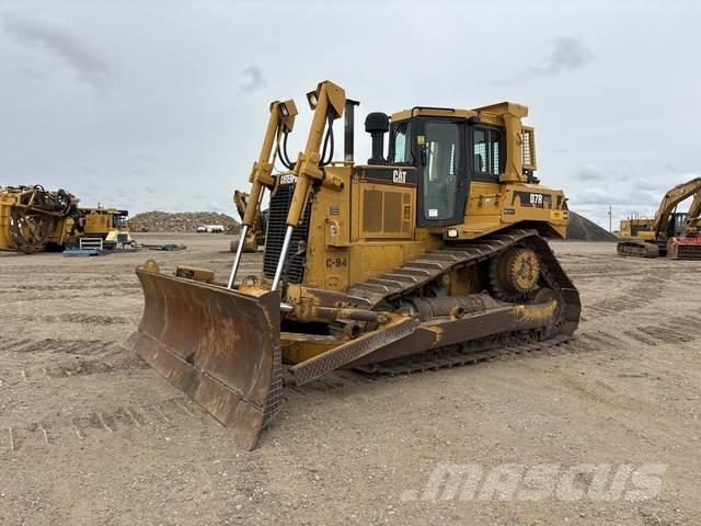 CAT D7R XR Верижни булдозери
