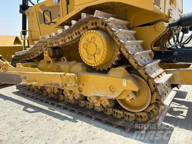 CAT D8 Верижни булдозери
