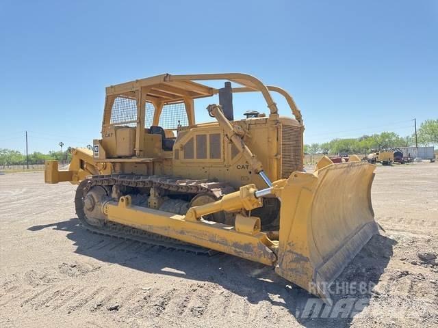 CAT D8K Верижни булдозери
