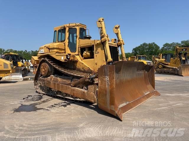 CAT D8L Верижни булдозери

