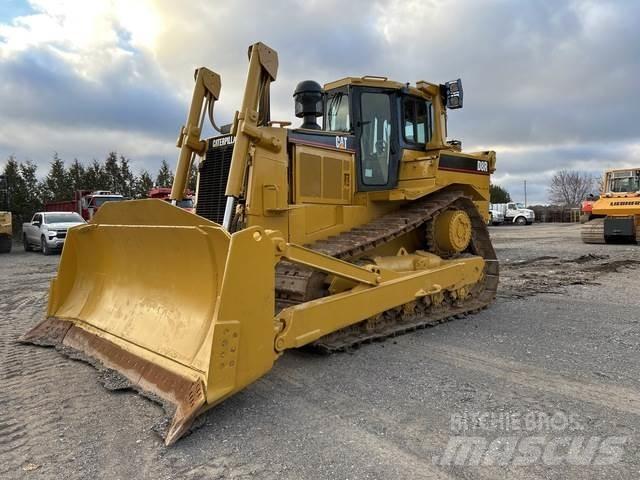 CAT D8R Верижни булдозери
