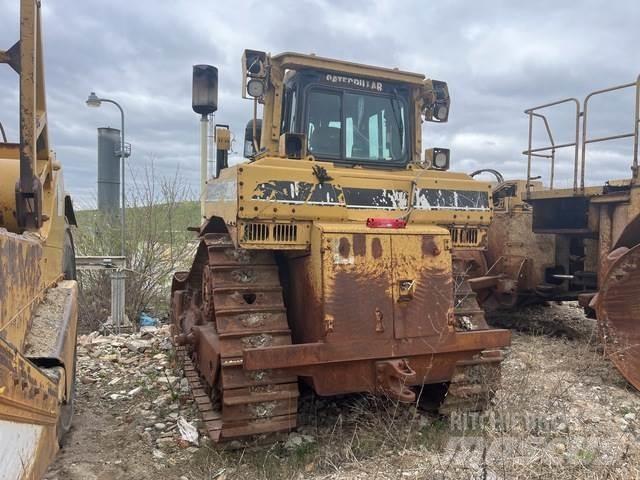 CAT D8R Верижни булдозери
