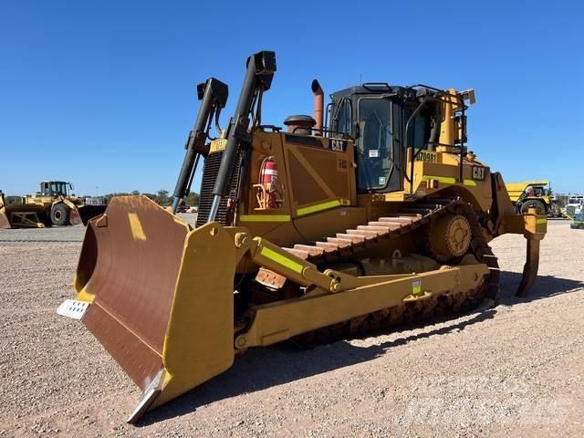 CAT D8T Верижни булдозери
