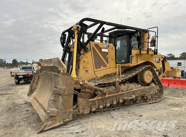 CAT D8T Верижни булдозери
