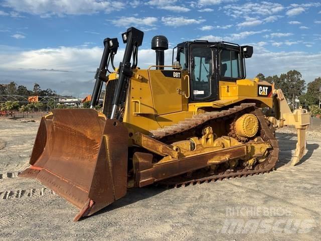 CAT D8T Верижни булдозери
