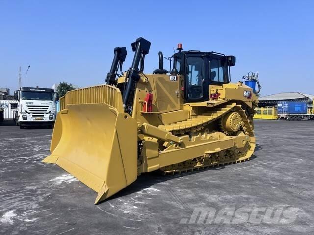 CAT D8T Верижни булдозери
