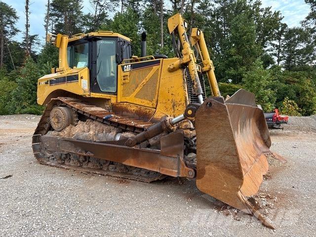 CAT D8T Верижни булдозери
