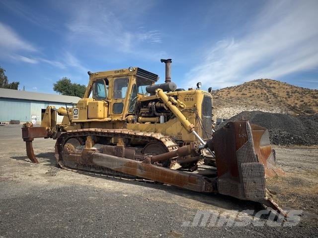CAT D9H Верижни булдозери
