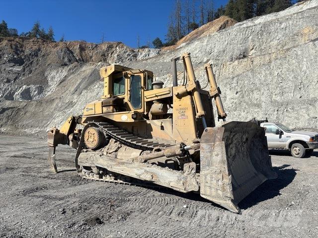 CAT D9L Верижни булдозери
