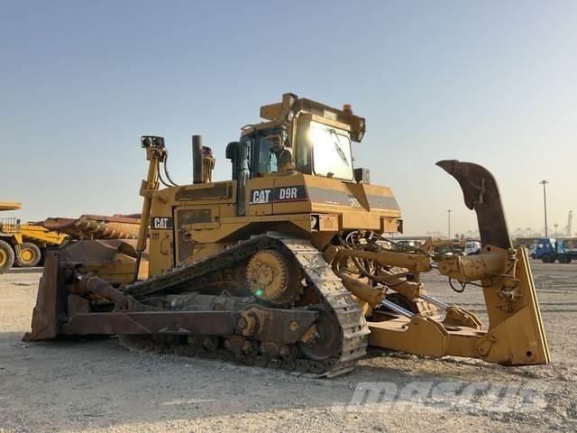 CAT D9R Верижни булдозери
