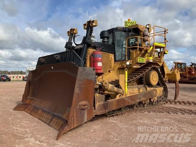 CAT D9T Верижни булдозери
