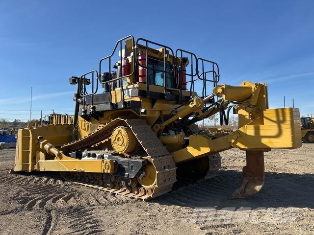 CAT D9T Колесни булдозери
