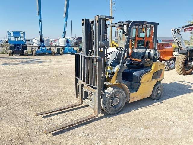CAT GP25N Вилични кари-повдигачи - други