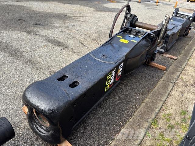 CAT H180 Чукове/Раздробители
