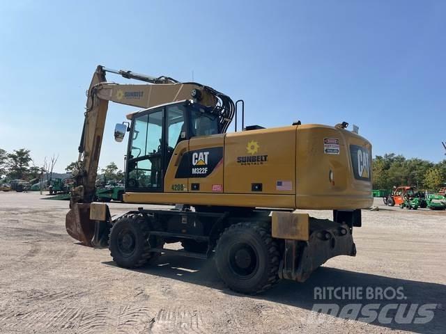 CAT M322F Колесни екскаватори