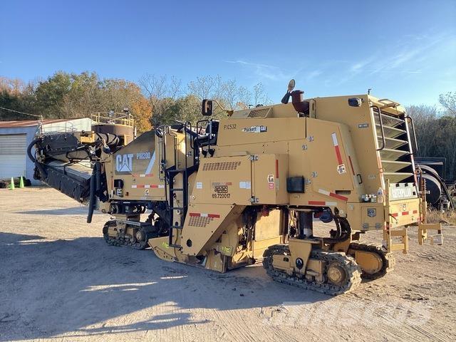 CAT PM200 Машини за студено раздробяване на асфалт