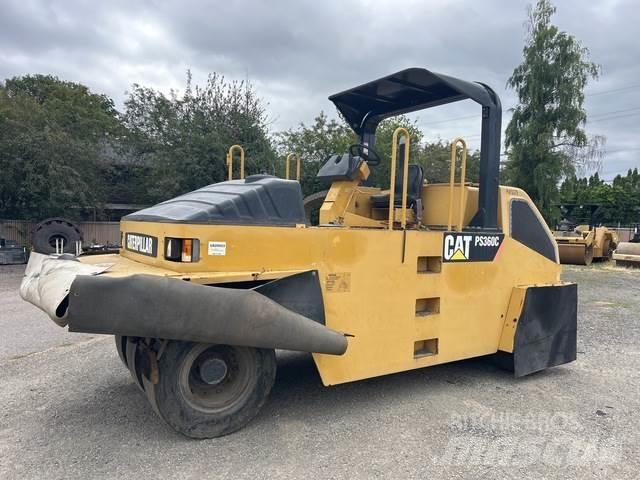 CAT PS-360C Пневматични гумени  ролки
