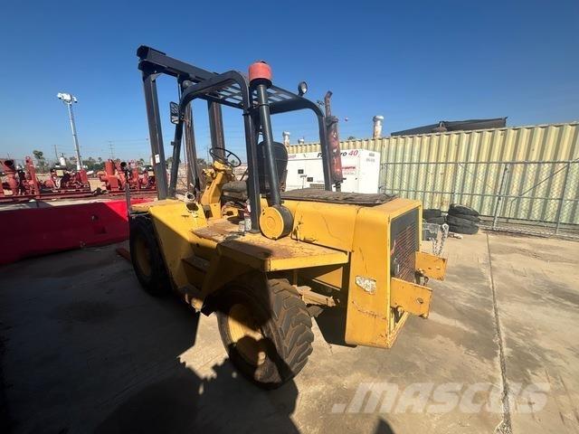 CAT RC60 Вилични кари-повдигачи - други