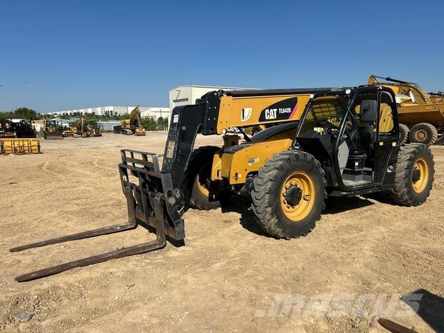 CAT TL642D Телескопични товарачи