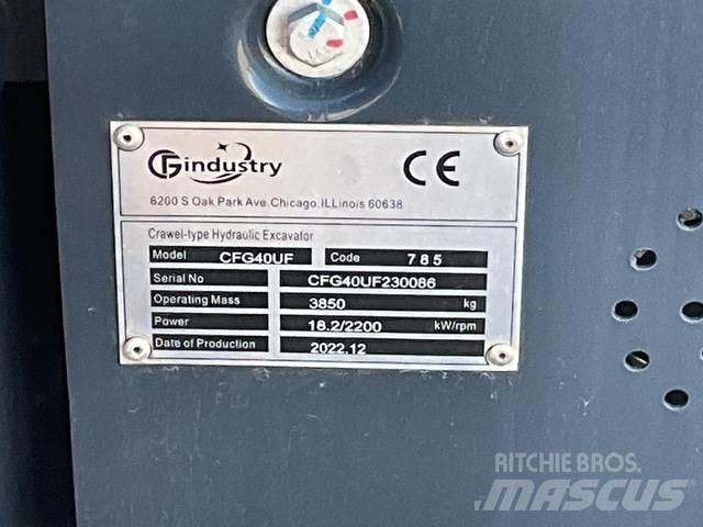 CFG 40UF Верижен екскаватор