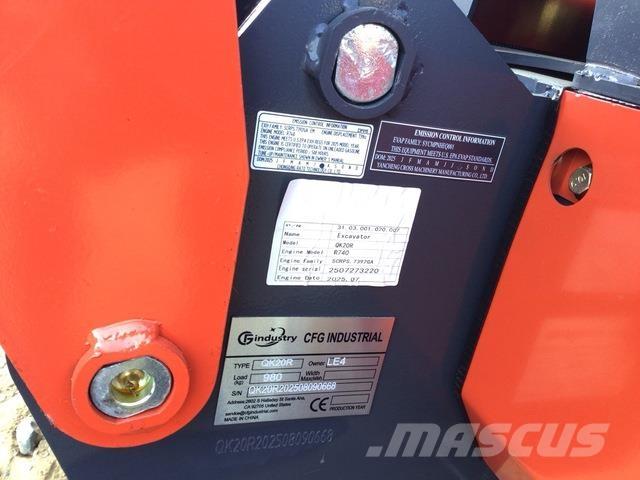 CFG QK20R Верижен екскаватор