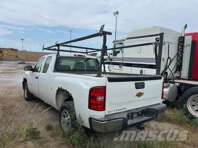 Chevrolet 1500 Пикапи