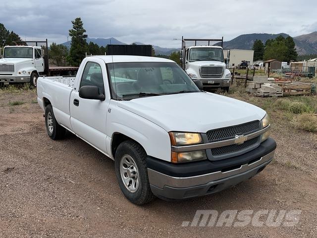 Chevrolet 1500 Пикапи