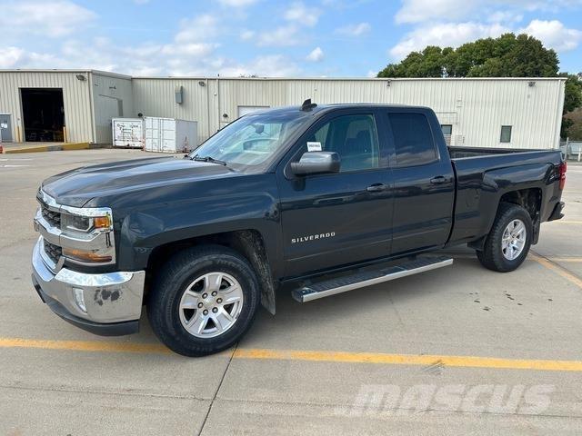 Chevrolet 1500 Пикапи