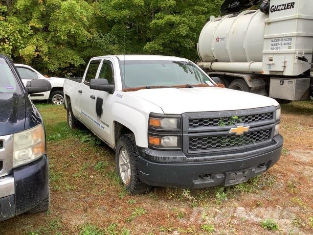 Chevrolet 1500 Пикапи