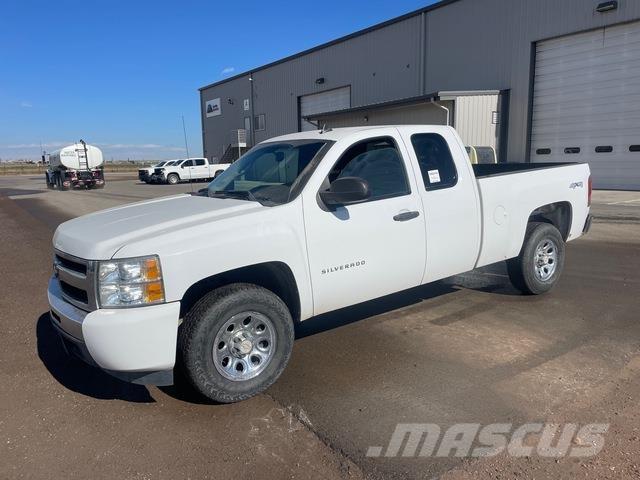 Chevrolet 1500 Пикапи