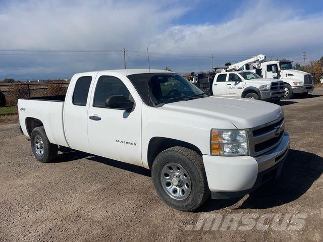 Chevrolet 1500 Пикапи