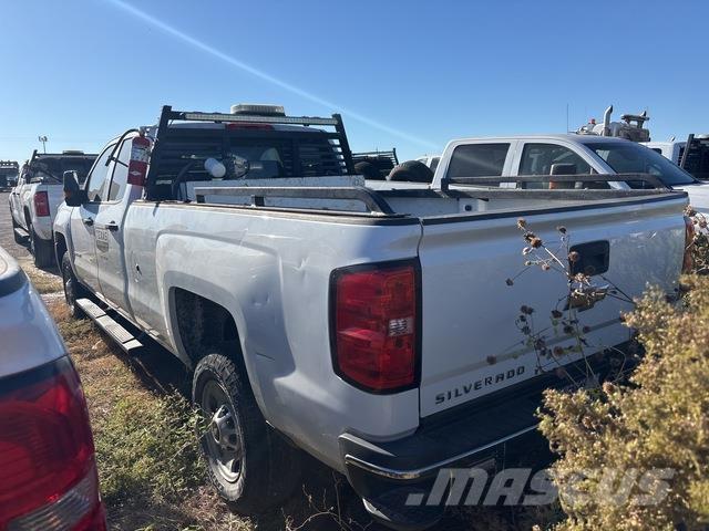 Chevrolet 2500 Пикапи