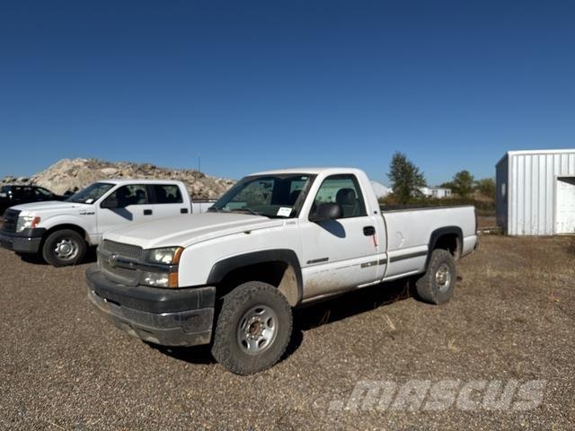 Chevrolet 2500 Пикапи