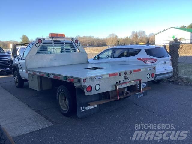 Chevrolet 3500 Бордови