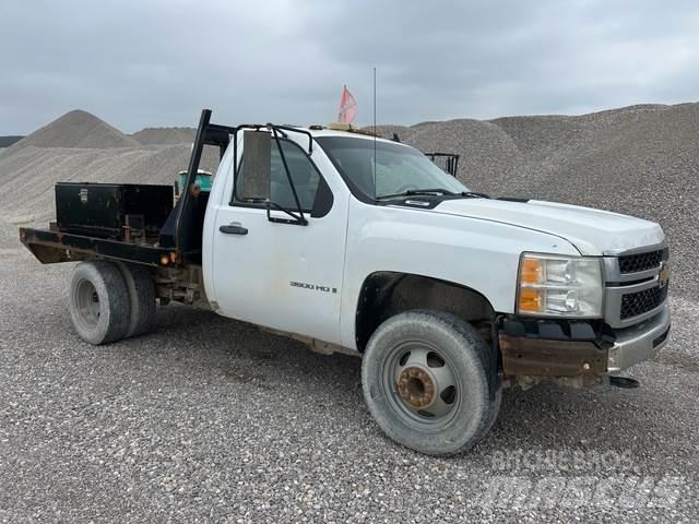 Chevrolet 3500 Бордови