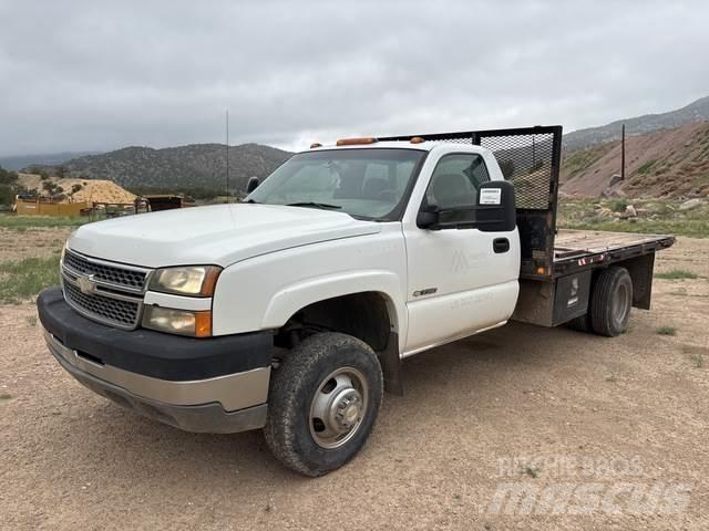 Chevrolet 3500 Бордови