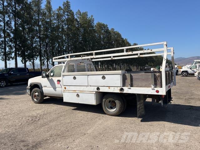 Chevrolet 3500 Бордови