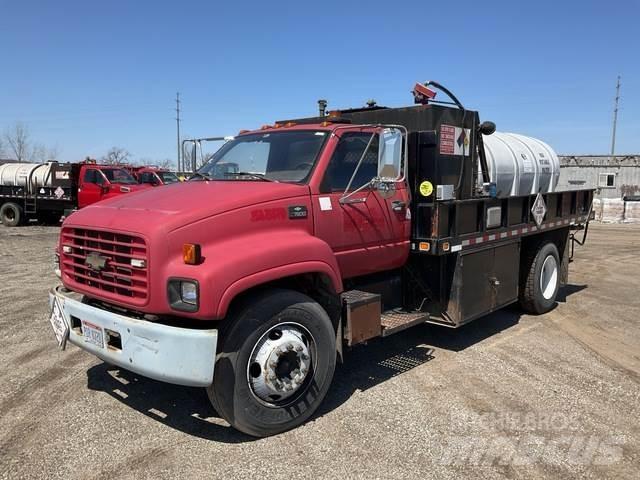 Chevrolet 7500 Бордови