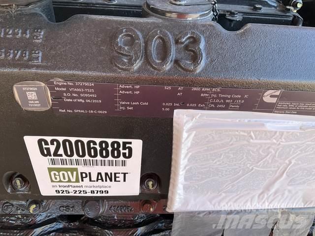 Cummins V903 Двигатели