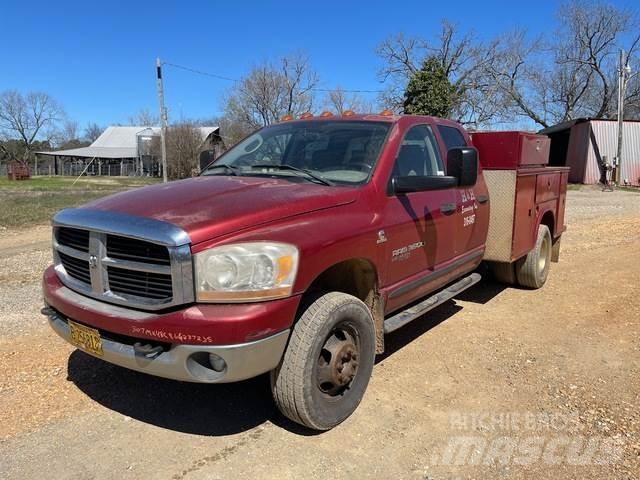 Dodge 3500 Пикапи